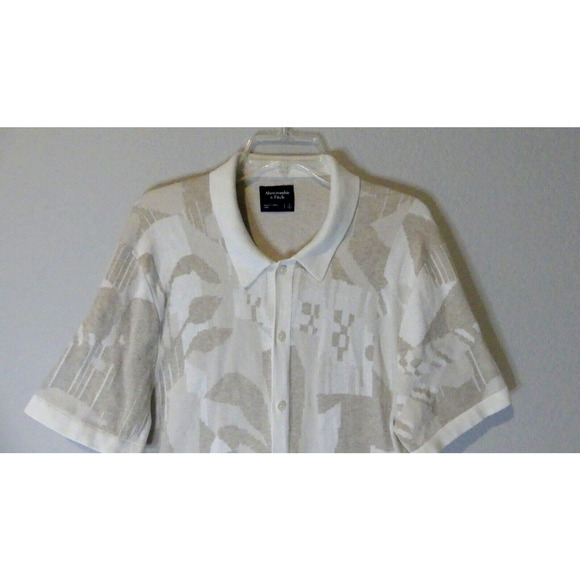 Abercrombie & Fitch Men's SS Button Front Sweater LG Neutral Academia Abstract - Picture 3 of 9
